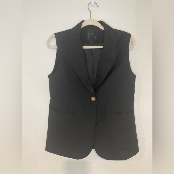 Tops - Mina Self Black Blazer Vest Women’s Size S